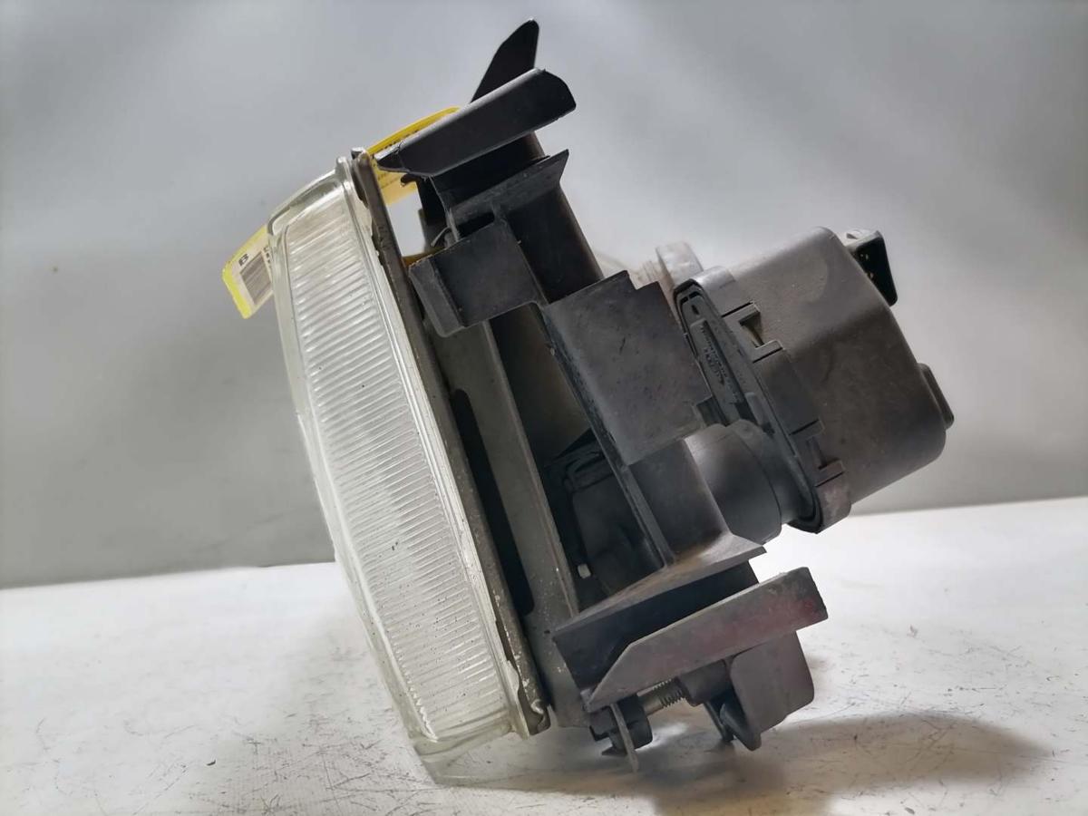 VW T4 original Scheinwerfer vorn links Halogen Bj.1995